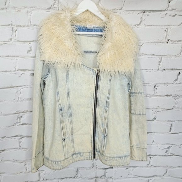 Some Days Lovin Shaggy Faux Fur Bleach Denim Jacket - Picture 1 of 9